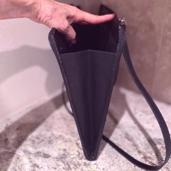 St John Slim Portfolio Case - Black - Picture 6 of 7